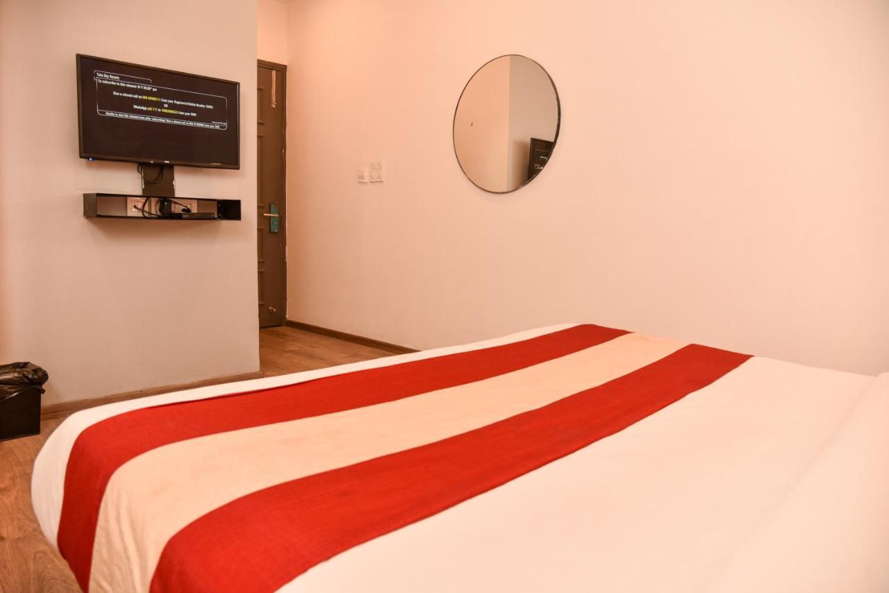 Hotel Admire Inn Ghaziabad Extérieur photo