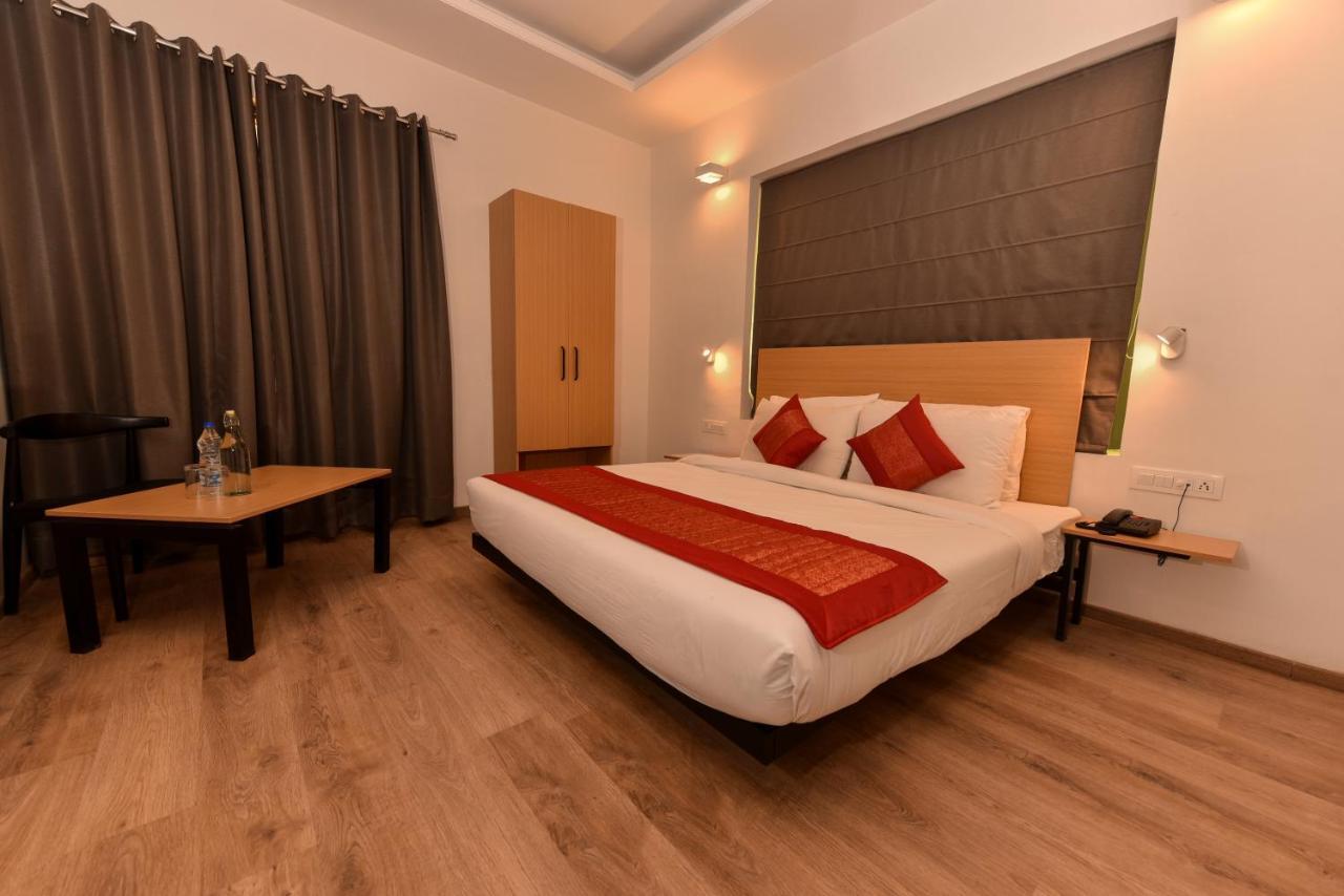 Hotel Admire Inn Ghaziabad Extérieur photo
