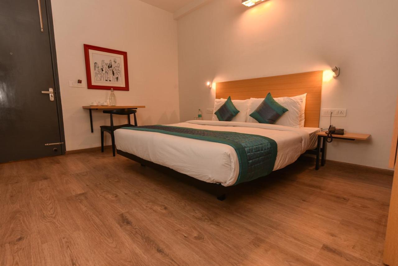 Hotel Admire Inn Ghaziabad Extérieur photo