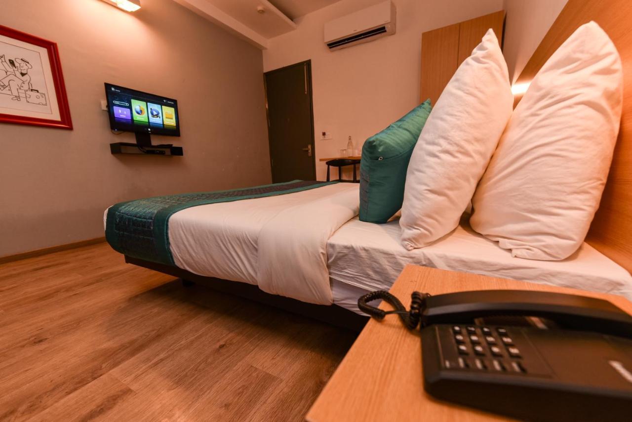 Hotel Admire Inn Ghaziabad Extérieur photo
